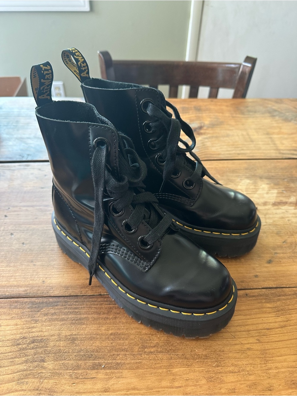 Dr. Martens Molly Black Leather Platform Boots Size 7